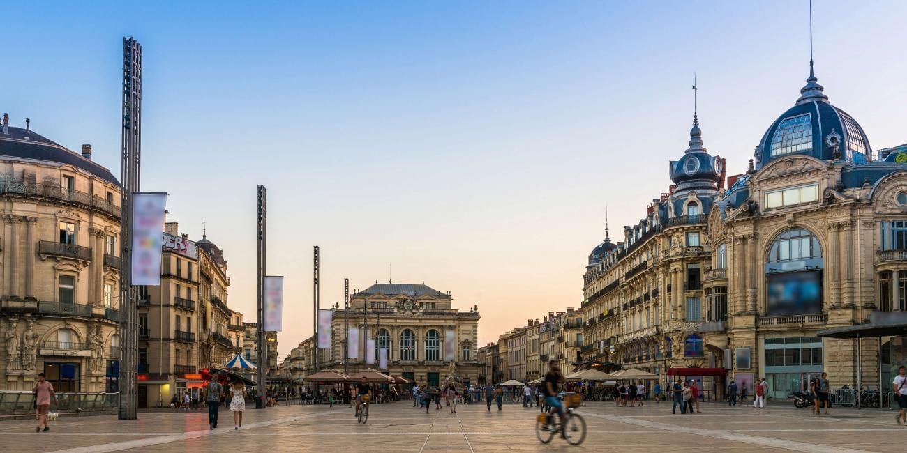Vue de la ville avec les rues aux Oceania Hotels